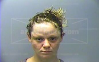 Tamara Lia Thompson