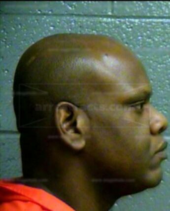 Deshun L Jones