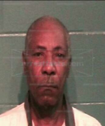 Lucious Lee Andrews