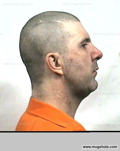 Johnny R Howard