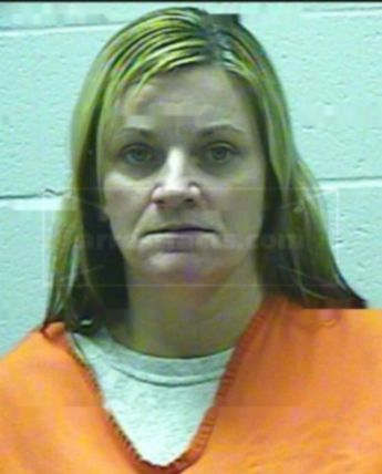 Shelly D Edwards