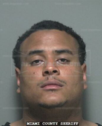 Daron R Bush