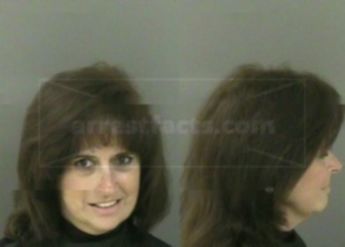 Robin Darcelle Weiss