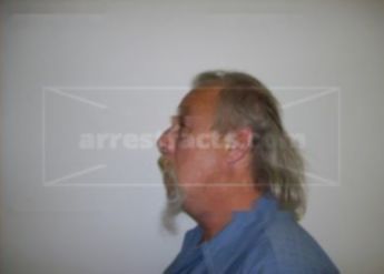 Harold R Vails
