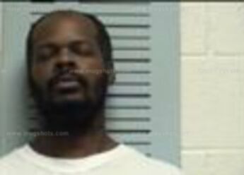 Robert Deshawn Hinton