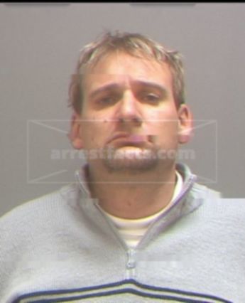 Darren M Mathews