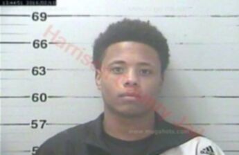 Aaron Deshaun Riley