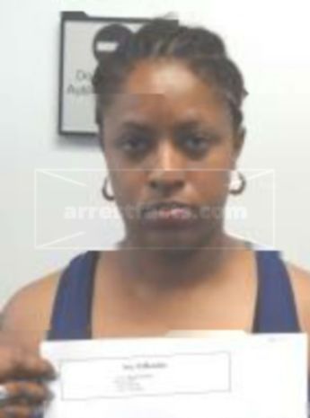 Shantel M Rolle