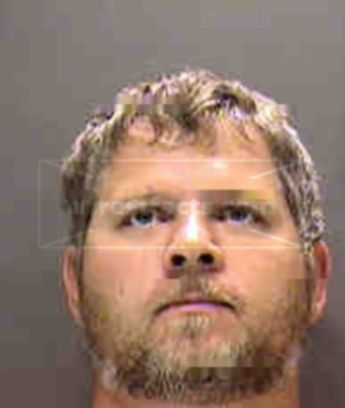 Dustin Shane Skeens