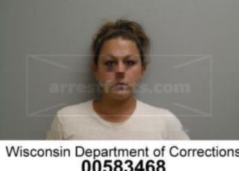 Lisa M Tischer