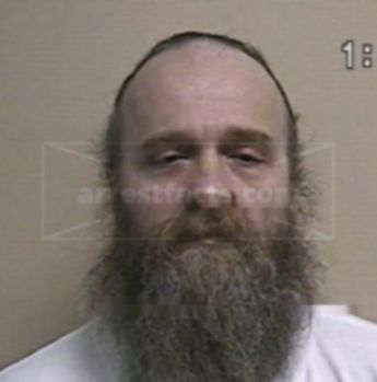 Robert D Wagoner