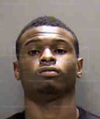 Shaquan D Leverett
