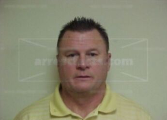 Scott D Peterson