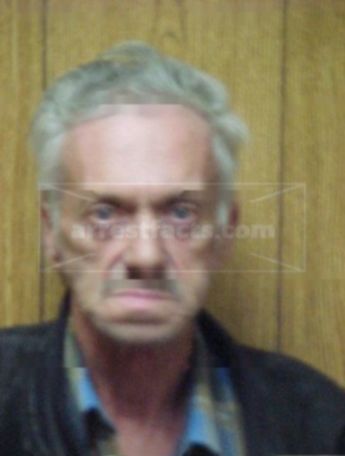 Larry J Tucker