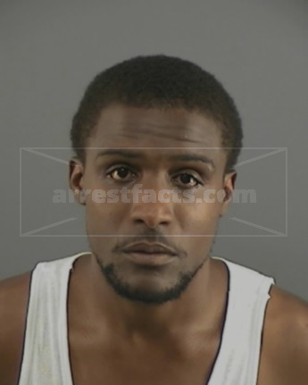 Lamont T Williams