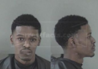 Devan Deon Roberts