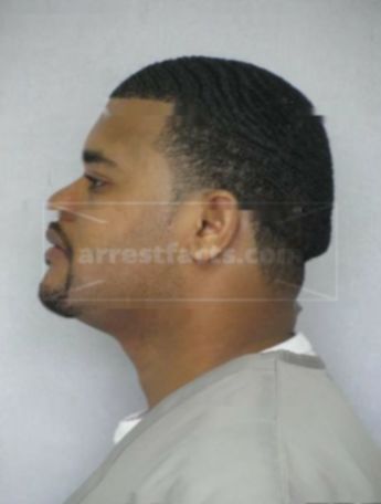 Darren L Henry