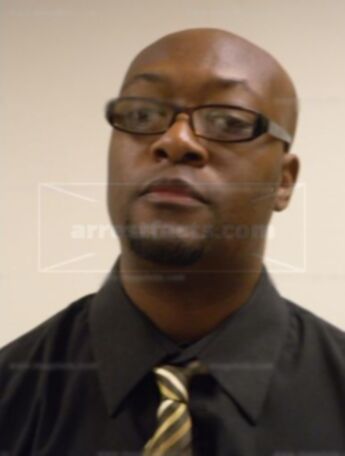 Maquon D Kimmons