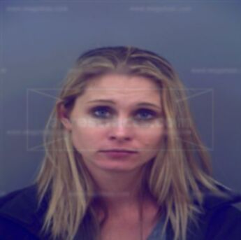 Paula Lynn