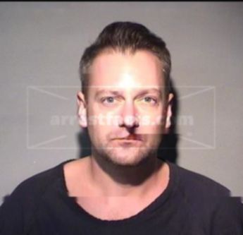 Christopher W Chestnut