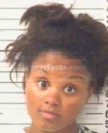 Raven Deandrea Mays