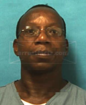 Michael L Tramel