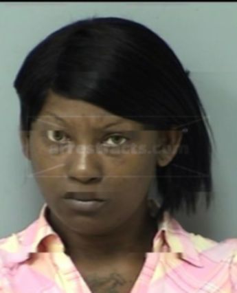 Lisa Anggic Price