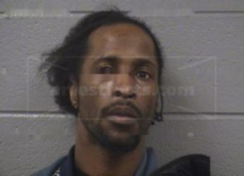 Travez Curtis