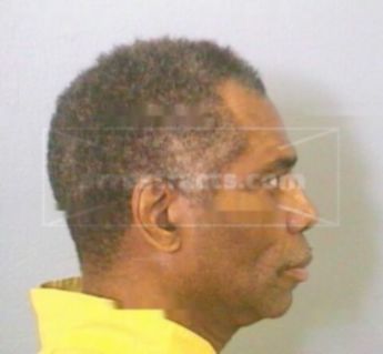 Alfonso Moore