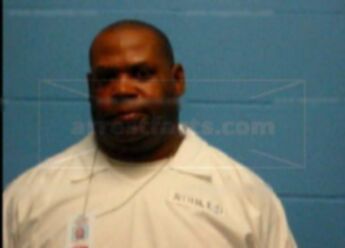 Jerry L Noble