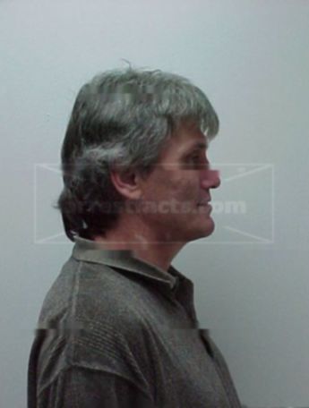 Frank W Shouse