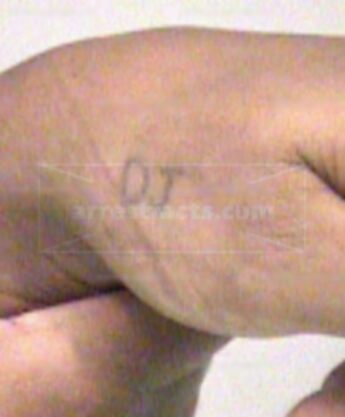 Quiana M Farrow