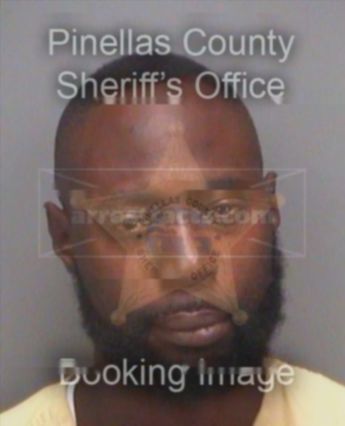 Tasian Dearius Small