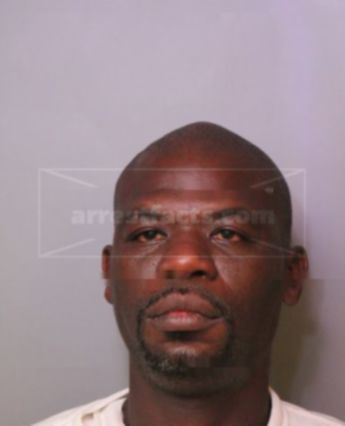 Theron Javoun Huggins