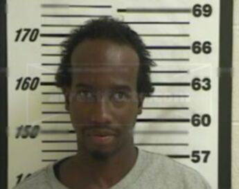 Antonio Junior Freeman