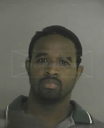 Tavarres Ladon Washington