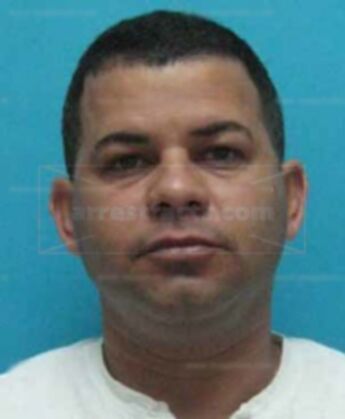 Carlos Dominquez