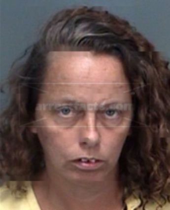 Daphne Denise Burgin