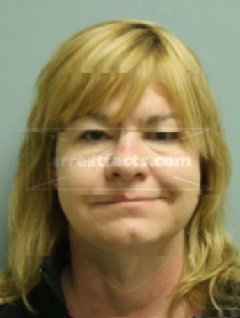 Lois E Mcgivern