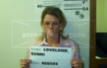 Sunni R Loveland