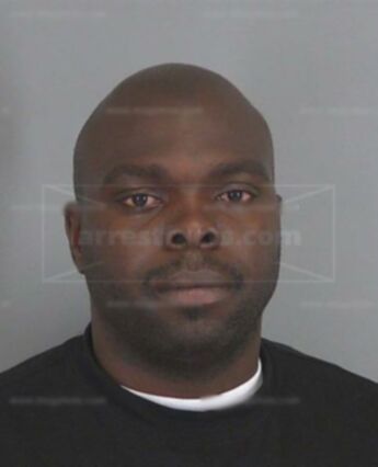 Lamar Earl Ross
