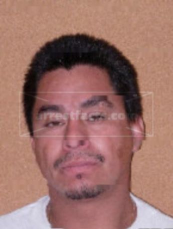 Victor L Olvera