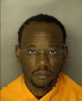 Taurus Brontae Mcrae