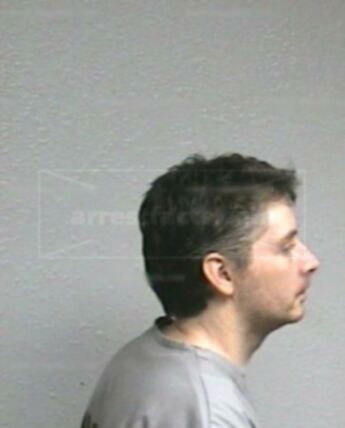Ryan W Bradshaw