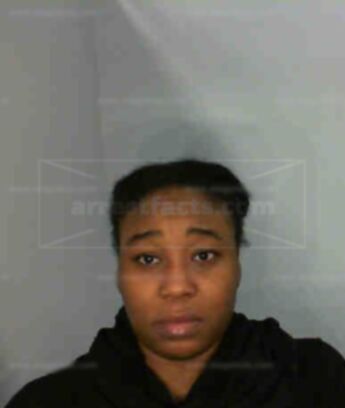 Quiana Davis