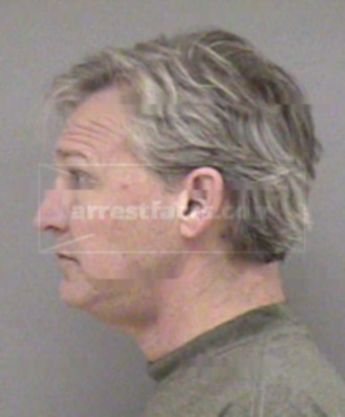 Bruce D Faux