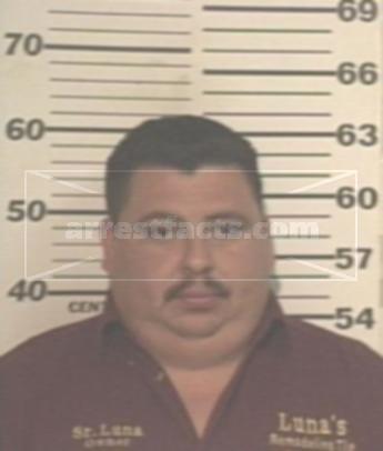 Joe Flores Luna