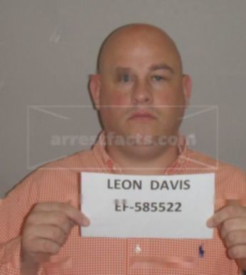Leon Nathan Davis