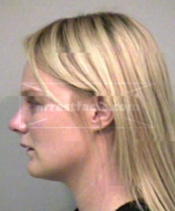 Ashley R Wiederhold
