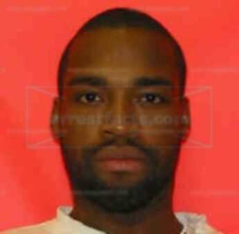 Davaughn T Smith